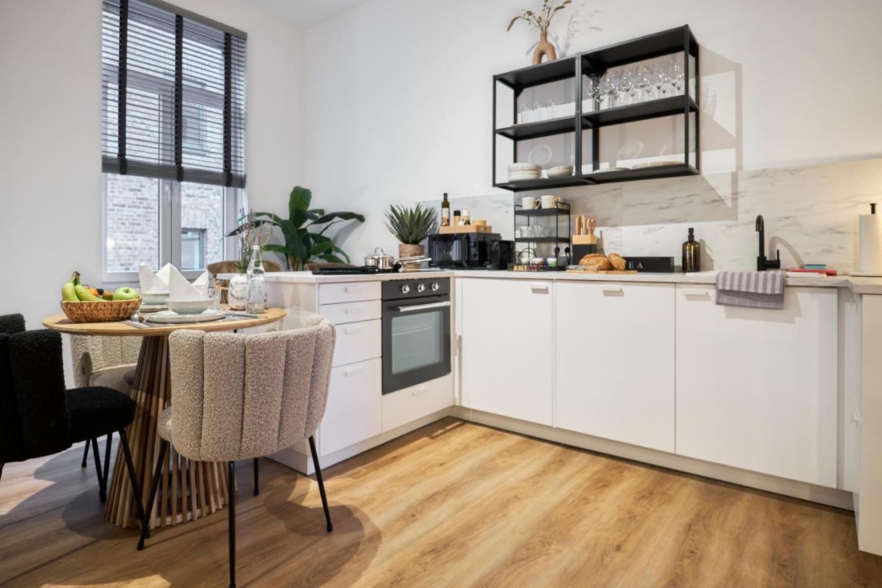 Park Avenue Apartments - Dom Mit Stil - Kueche - Parkplatz - Wlan - 65 Zoll Tv - Netflix Κολωνία Εξωτερικό φωτογραφία