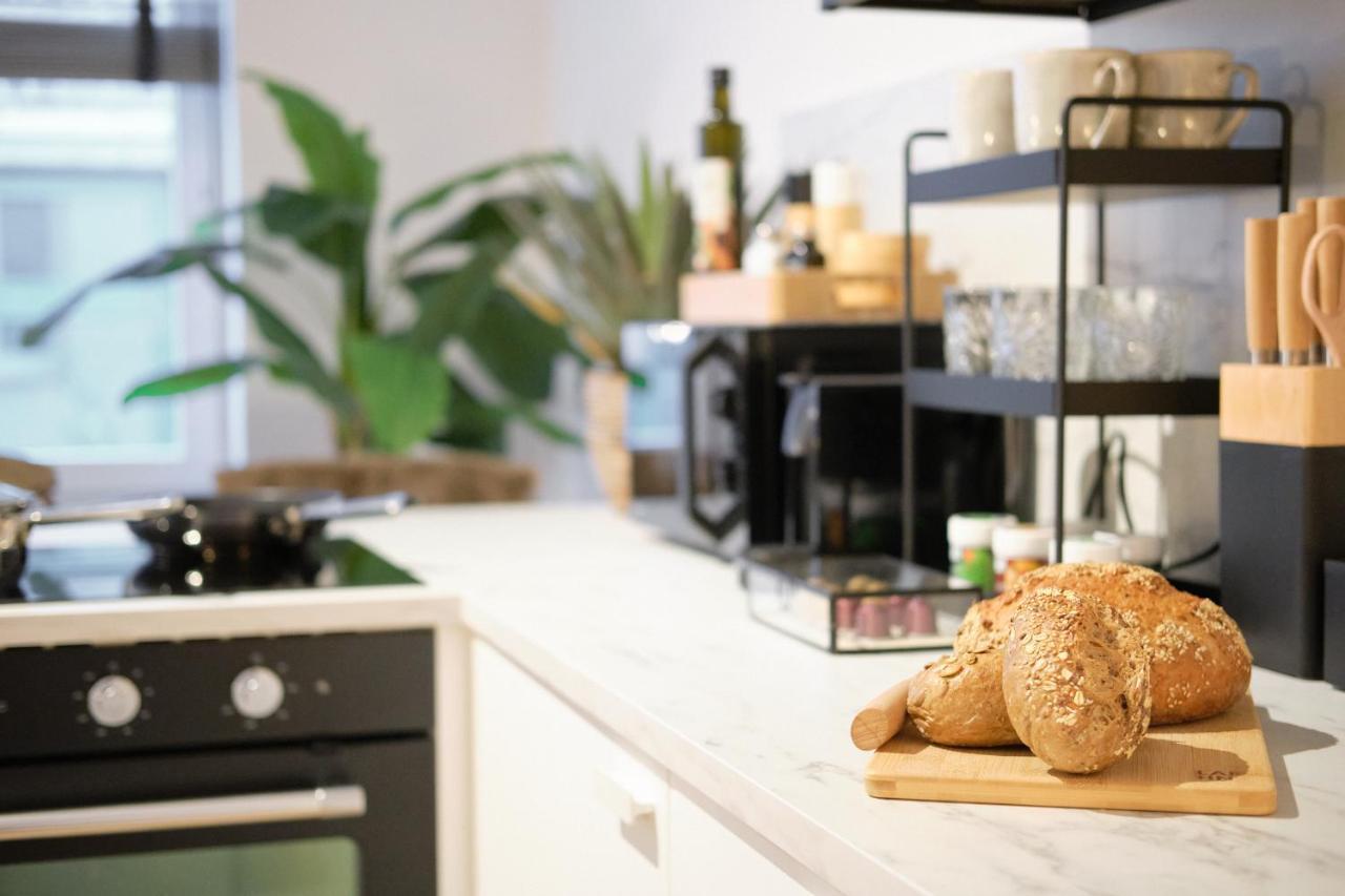 Park Avenue Apartments - Dom Mit Stil - Kueche - Parkplatz - Wlan - 65 Zoll Tv - Netflix Κολωνία Εξωτερικό φωτογραφία