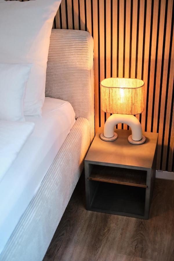 Park Avenue Apartments - Dom Mit Stil - Kueche - Parkplatz - Wlan - 65 Zoll Tv - Netflix Κολωνία Εξωτερικό φωτογραφία