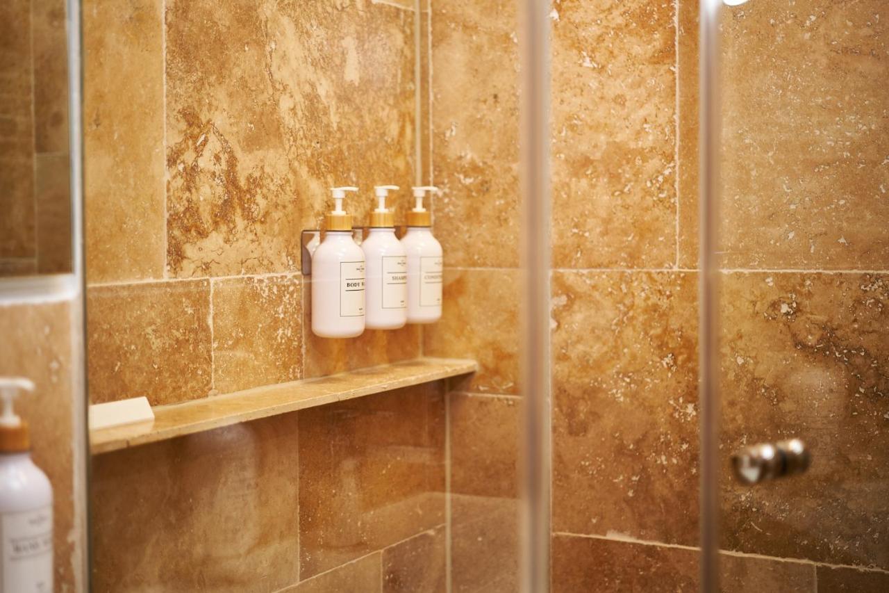 Park Avenue Apartments - Dom Mit Stil - Kueche - Parkplatz - Wlan - 65 Zoll Tv - Netflix Κολωνία Εξωτερικό φωτογραφία