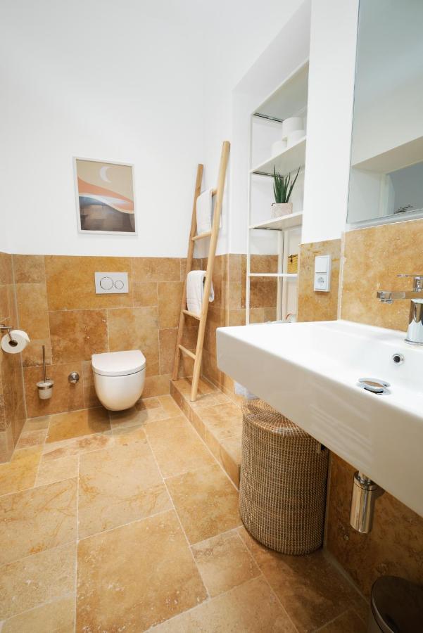 Park Avenue Apartments - Dom Mit Stil - Kueche - Parkplatz - Wlan - 65 Zoll Tv - Netflix Κολωνία Εξωτερικό φωτογραφία