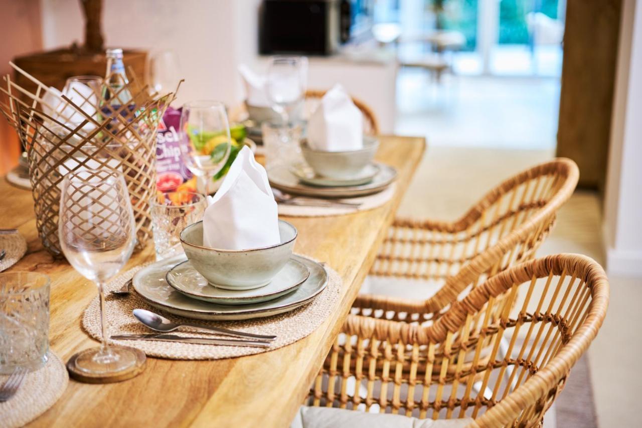 Park Avenue Apartments - Dom Mit Stil - Kueche - Parkplatz - Wlan - 65 Zoll Tv - Netflix Κολωνία Εξωτερικό φωτογραφία